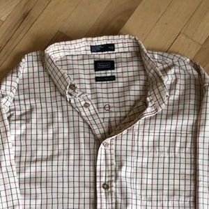 Haggar Men’s dress shirt. Excellent condition XL